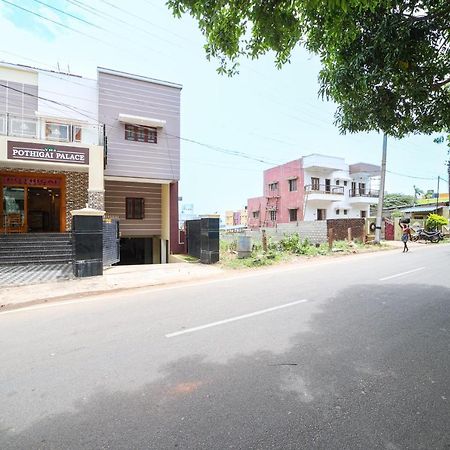 Hotel The Pothigai Palace Kuttālam Esterno foto